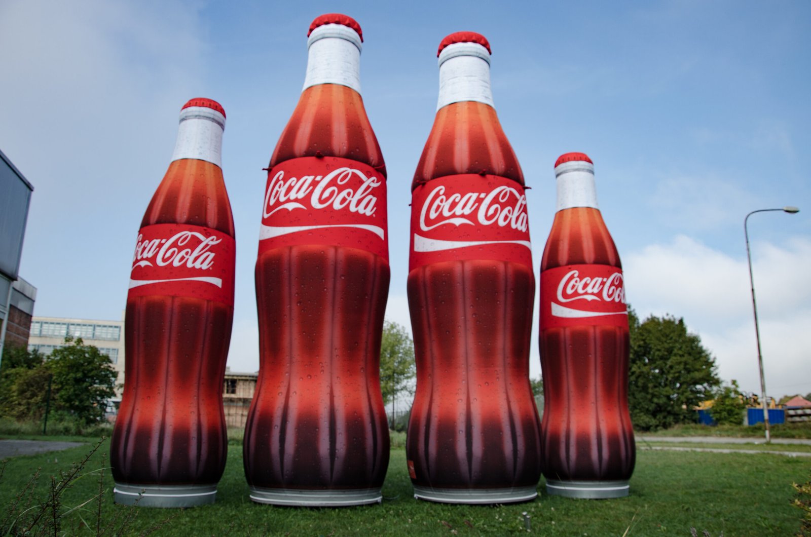 AXION-Shape-Bottle-BO-300-70-200-55-COCA-COLA